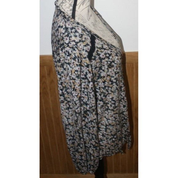 Maurices Top Women’s Large 0X Floral Long Sleeve V Neck Button Up Stretch Blouse - Picture 6 of 9